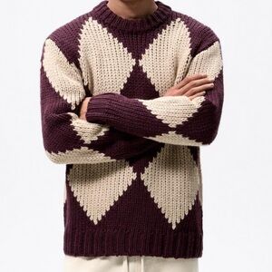 Geometric Eggplant and Beige Argyle Sweater - Size M